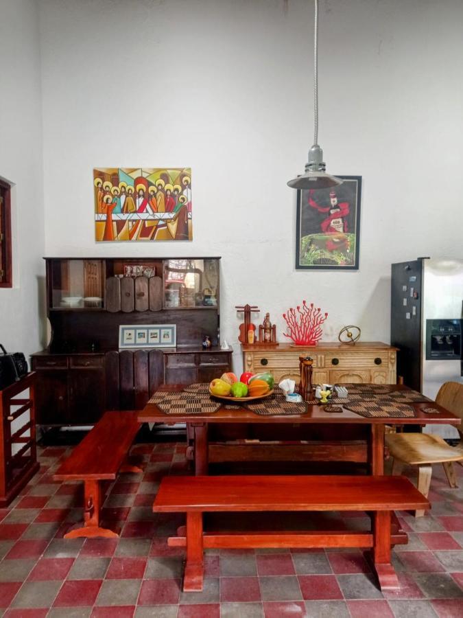 Casa Yoly Hostel กรานาดา ภายนอก รูปภาพ