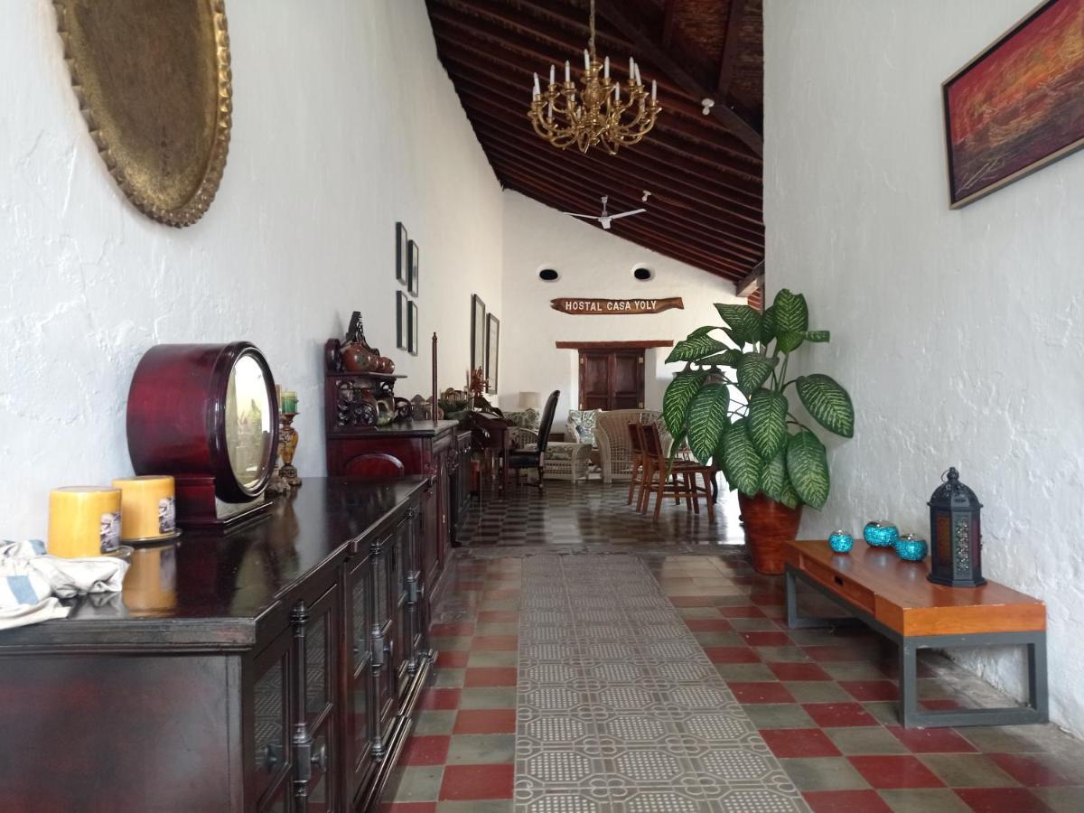 Casa Yoly Hostel กรานาดา ภายนอก รูปภาพ