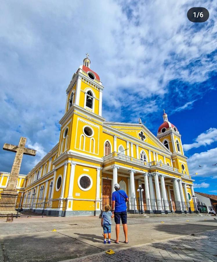 Casa Yoly Hostel กรานาดา ภายนอก รูปภาพ