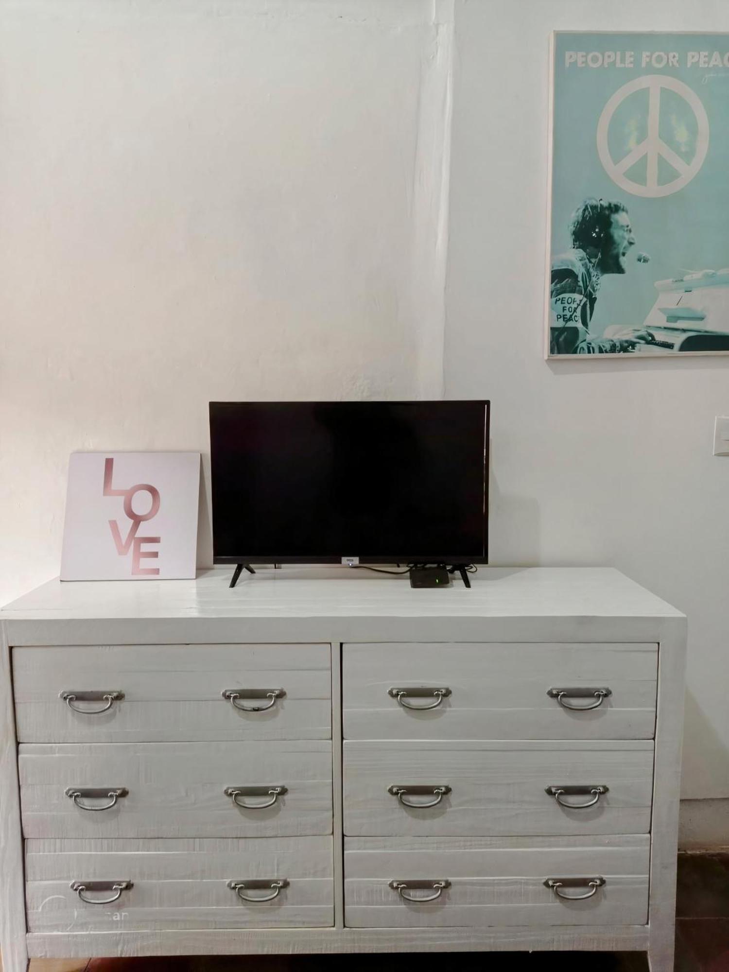 Casa Yoly Hostel กรานาดา ภายนอก รูปภาพ