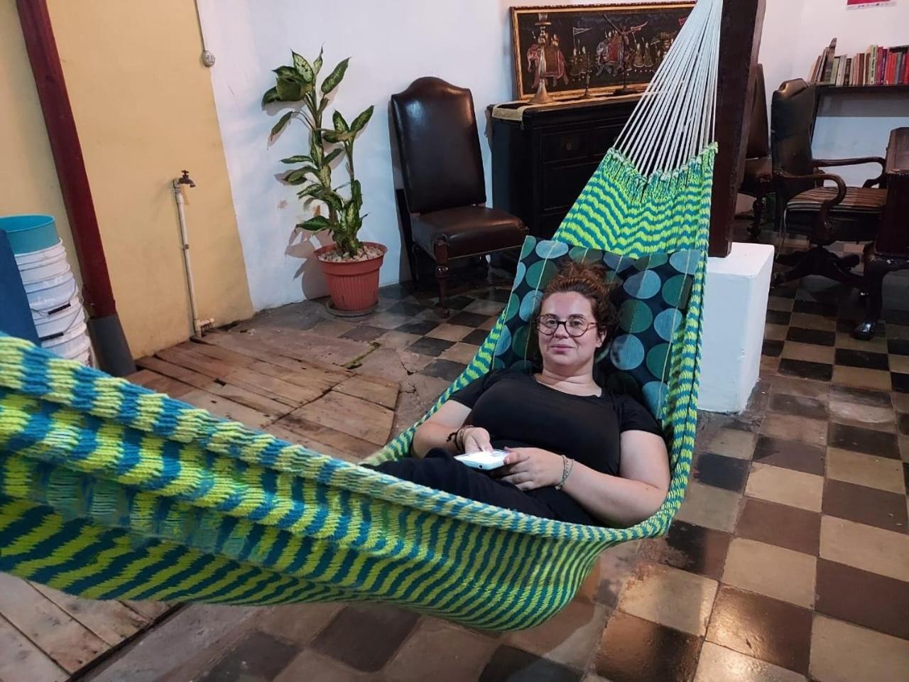 Casa Yoly Hostel กรานาดา ภายนอก รูปภาพ